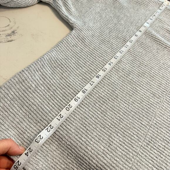 1. STATE v neck bubble sleeve grey sweater woman’s size XL neutral capsule - Picture 10 of 10